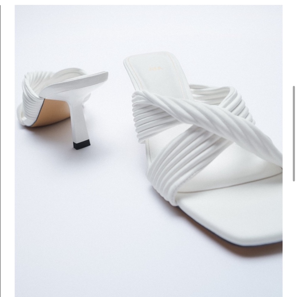 Zara pleated strap heeled sandals - Picture 4 of 8